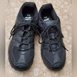 Avia Womens Black Athletic Shoes**12Wide**Memory Foam Cushioning